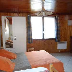 Appartement A, Landry