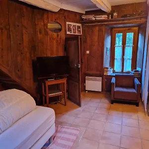 Hébergement de vacances Maison Du Pays De Salers Dans Le Parc Des Volcans D'auvergne, Saint-Projet-de-Salers